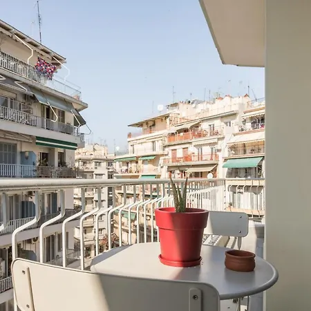 Beourguest 2 Bright Corner 아파트 테살로니키